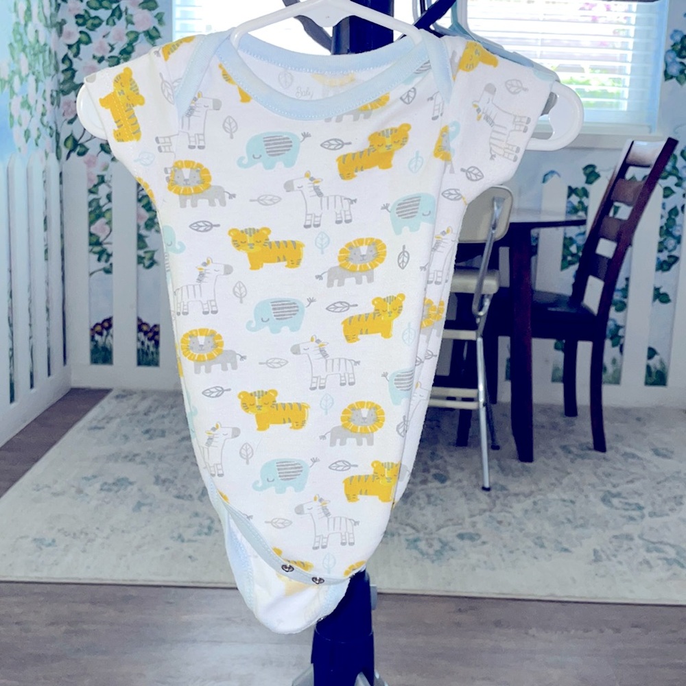 3/6 month onsie brand new